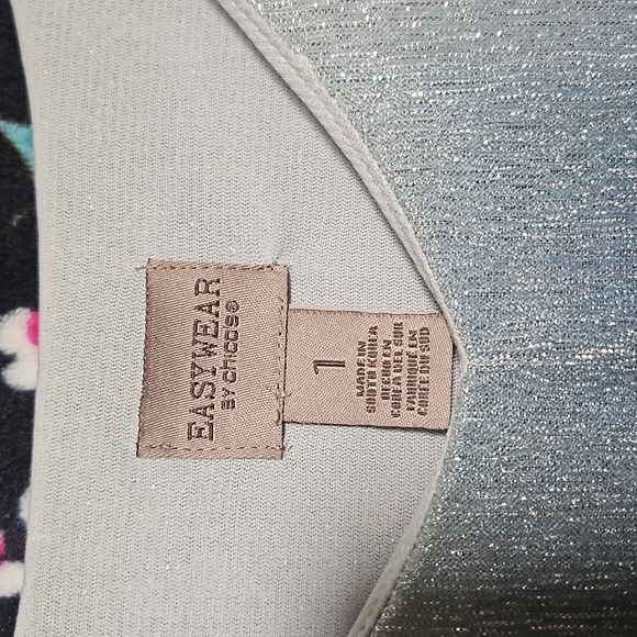Chico's easy wear size 1 - Picture 2 of 4